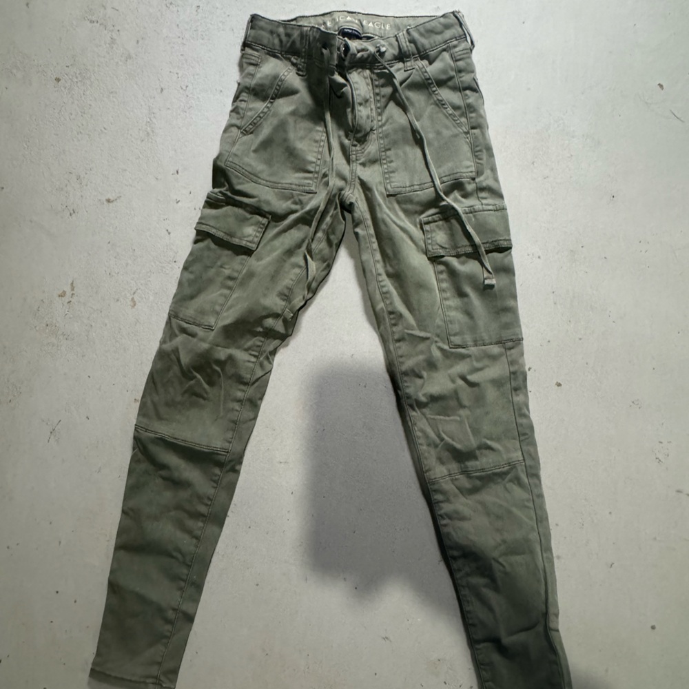 American eagle cargo skinny jeans